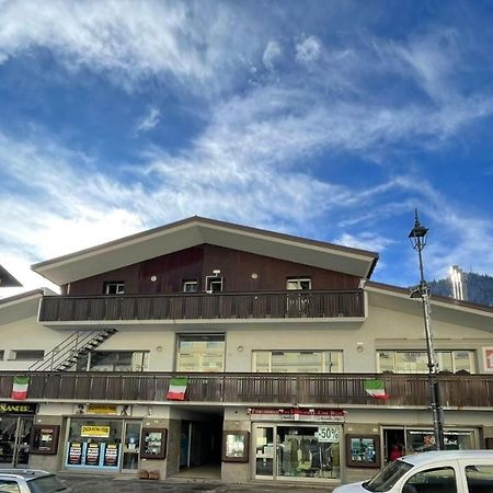 Hotel Tarvis Bagian luar foto
